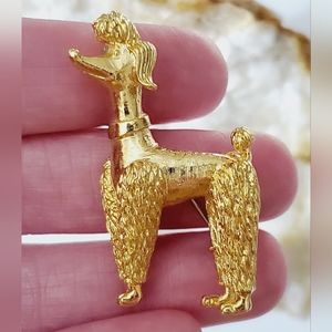 Vintage gold plated poodle dog pup brooch pin Paris France style
